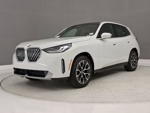 New 2026 BMW X3 xDrive30 w/ Convenience Package image 31