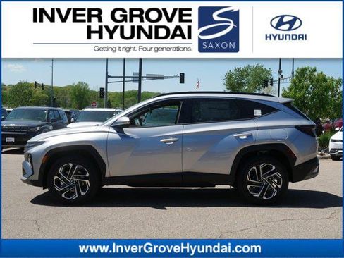 New 2026 Hyundai Tucson Limited AWD/4WD image 1