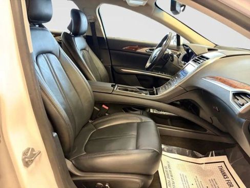 Used 2015 Lincoln MKZ AWD w/ Equipment Group 101A Select image 16