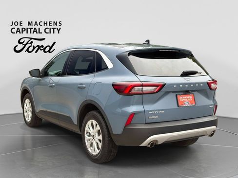 Used 2024 Ford Escape Active AWD/4WD image 7