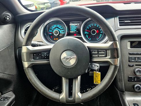 Used 2013 Ford Mustang Boss 302 w/ Boss 302 Accessory Pkg image 33