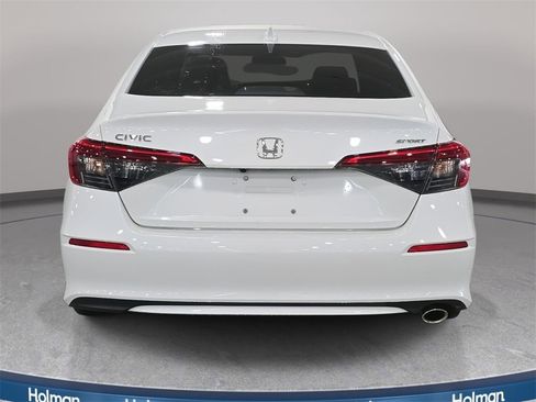 Used 2023 Honda Civic Sport image 7