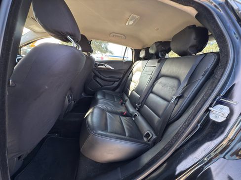 Used 2017 INFINITI QX30 AWD image 9