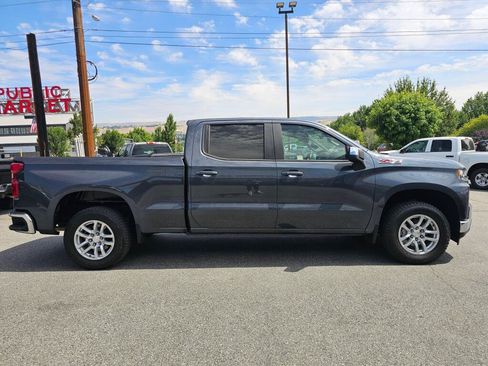 Used 2021 Chevrolet Silverado 1500 LT w/ Z71 Off-Road Package AWD/4WD image 6