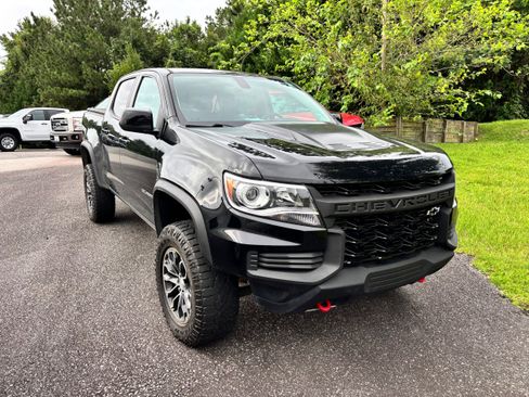 Used 2022 Chevrolet Colorado ZR2 image 3