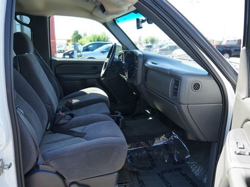 Used 2006 Chevrolet Silverado 1500 LT w/ Light Duty Power Package image 27