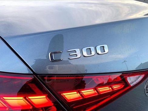 Used 2025 Mercedes-Benz C 300 4MATIC Sedan image 8