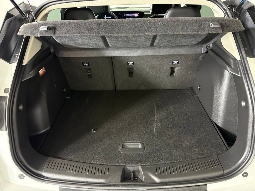 Used 2024 Buick Encore GX Preferred w/ Comfort Package FWD image 39