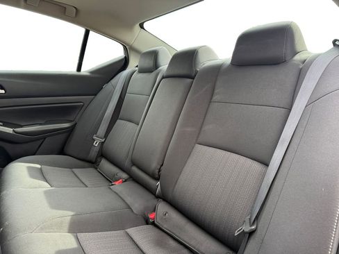 Certified 2021 Nissan Altima 2.5 SV w/ SV Premium Package image 14