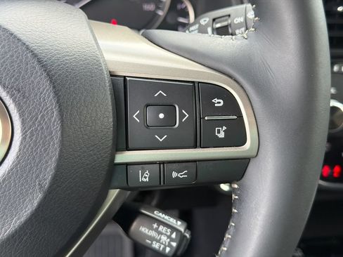Used 2017 Lexus RX 350 AWD w/ Premium Package image 28