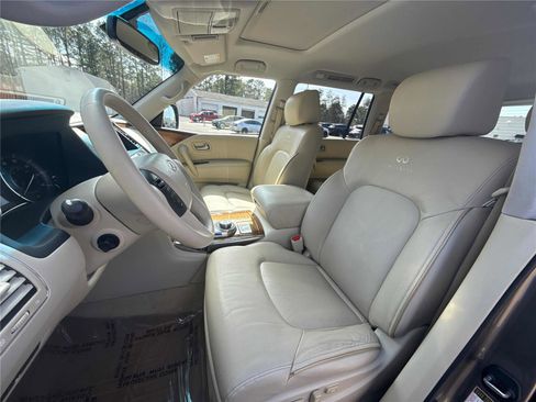 Used 2014 INFINITI QX80 4WD w/ Theater Package image 11