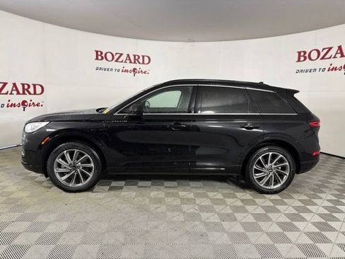 Used 2025 Lincoln Corsair Grand Touring AWD/4WD image 5