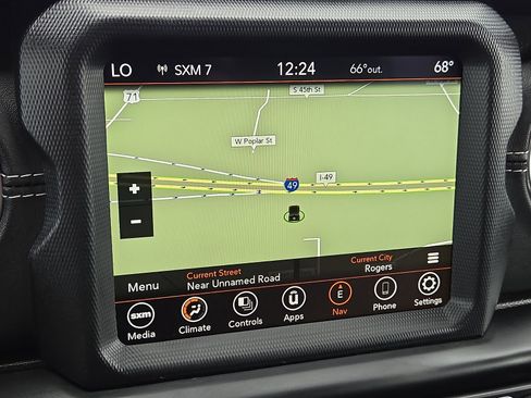 Used 2021 Jeep Wrangler Unlimited Sahara AWD/4WD image 17