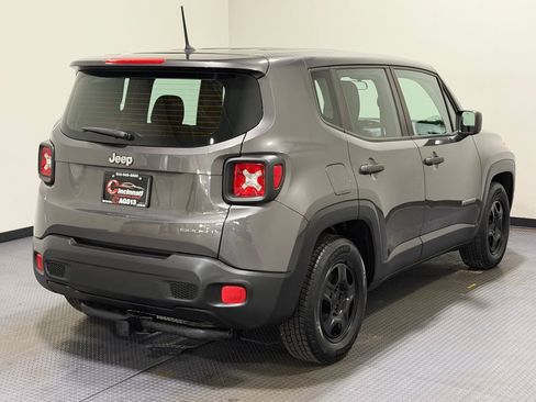 Used 2016 Jeep Renegade Sport w/ Power & Air Group FWD image 5