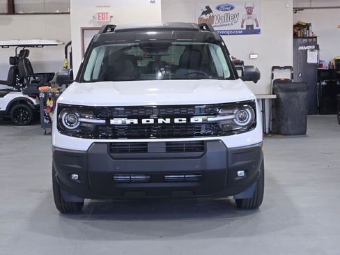 New 2025 Ford Bronco Sport Outer Banks w/ Outer Banks Tech Package+ image 4