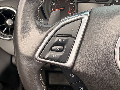 Used 2023 Chevrolet Camaro LT image 18
