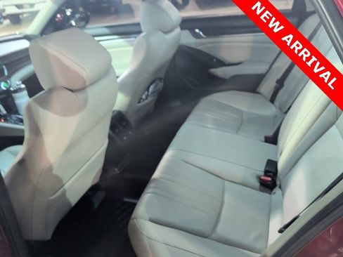 Used 2022 Honda Accord EX-L image 22