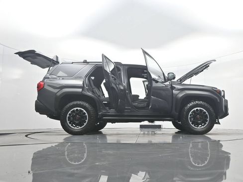 Used 2026 Toyota 4Runner TRD Off-Road Premium w/ Tow Technology Package AWD/4WD image 52