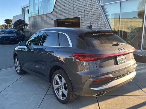 Used 2025 Audi Q5 Premium Plus w/ Premium Plus image 8