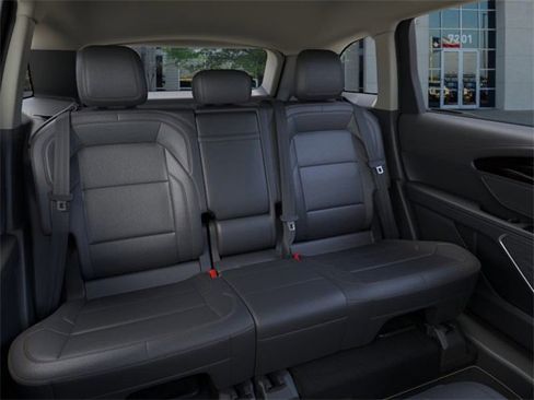 New 2026 Lincoln Nautilus Premier image 11