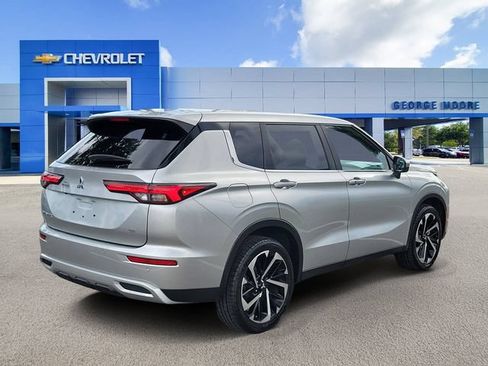 Used 2024 Mitsubishi Outlander SE FWD image 4