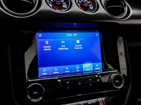 Used 2022 Ford Mustang Shelby GT500 w/ Technology Package RWD image 75