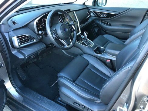 Used 2023 Subaru Outback Limited image 5