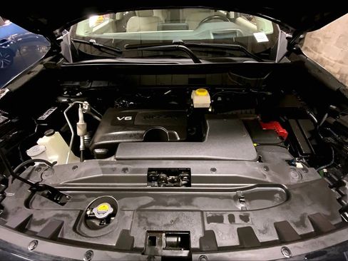 Used 2022 Nissan Pathfinder Platinum w/ Lighting Package (N93) image 31