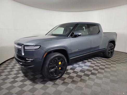 Used 2022 Rivian R1T Adventure AWD/4WD image 1