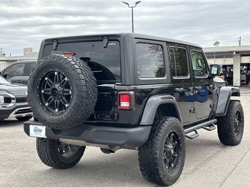 Used 2021 Jeep Wrangler Unlimited Sport image 5