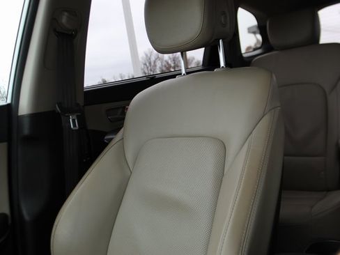 Used 2018 Hyundai Santa Fe Limited w/ Cargo Package image 28