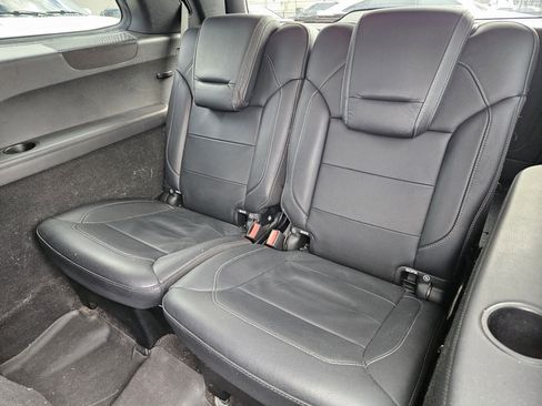 Used 2017 Mercedes-Benz GLS 450 4MATIC image 30