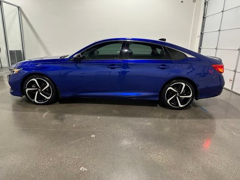 Used 2021 Honda Accord Sport image 8