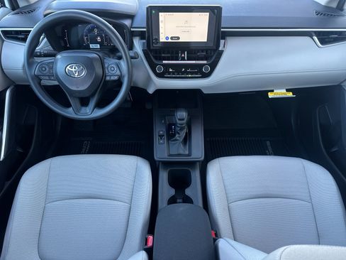 New 2026 Toyota Corolla Cross L image 12