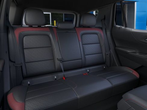 New 2026 Chevrolet Equinox RS w/ Convenience Package III AWD/4WD image 17