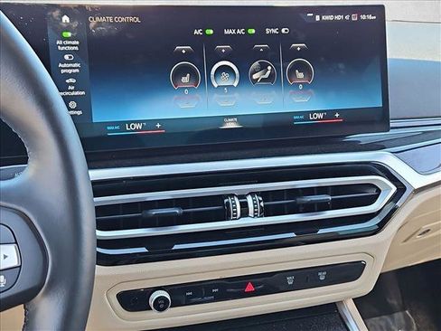 Certified 2024 BMW 330i Sedan w/ Premium Package RWD image 15