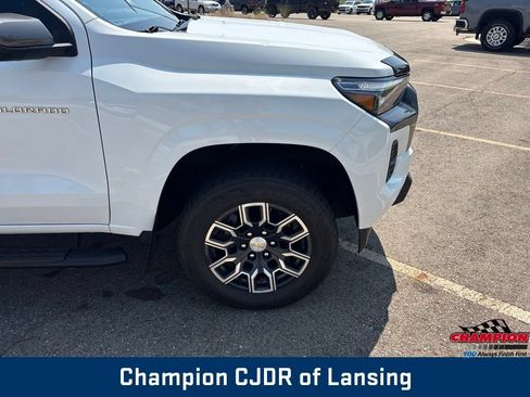 Used 2023 Chevrolet Colorado LT w/ LT Convenience Package III AWD/4WD image 36