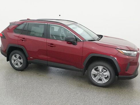 New 2025 Toyota RAV4 LE image 27