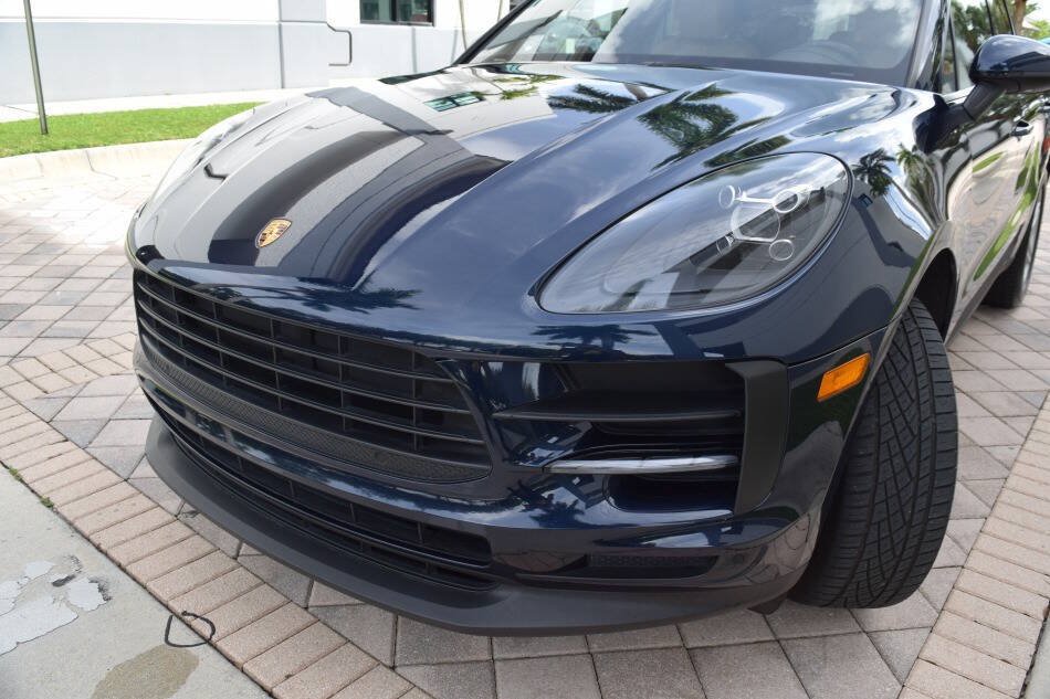 Used 2019 Porsche Macan AWD/4WD image 9