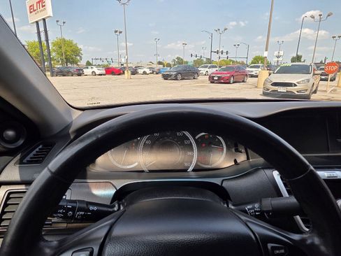 Used 2014 Honda Accord EX-L image 23