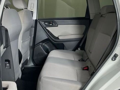 Used 2015 Subaru Forester 2.5i Premium w/ Popular Package #2 AWD/4WD image 18