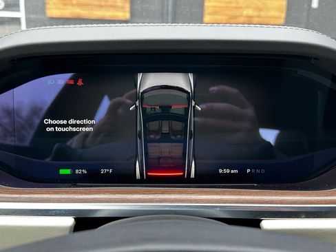 Used 2022 Tesla Model S Dual Motor All-Wheel Drive image 23