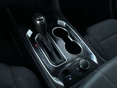 Used 2019 Chevrolet Traverse LS image 31