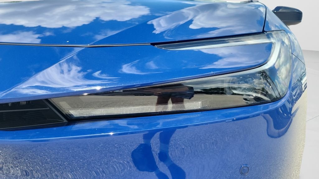 New 2027 Toyota Prius Plug-In Hybrid FWD image 24