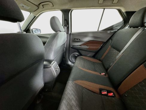 Used 2023 Nissan Kicks SR FWD image 41