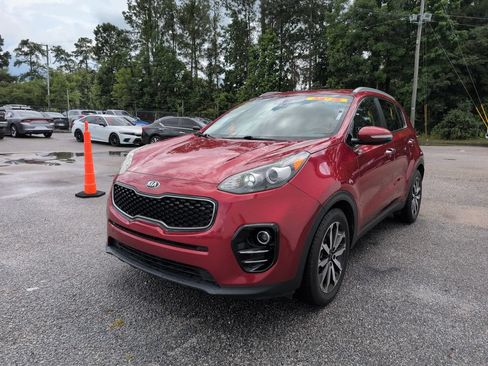 Used 2019 Kia Sportage EX FWD image 4