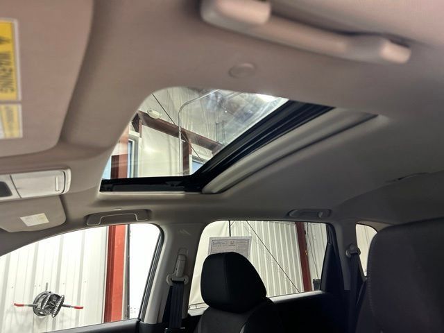 Certified 2024 Honda CR-V EX image 34