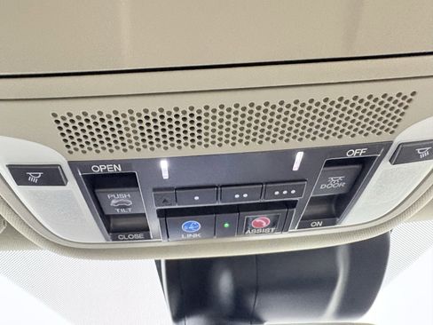 Certified 2020 Acura MDX SH-AWD w/ Technology Package image 29