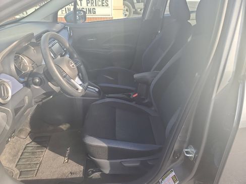 Used 2024 Nissan Versa SV w/ Trunk Package image 17