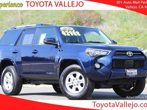 Certified 2020 Toyota 4Runner SR5 AWD/4WD image 1